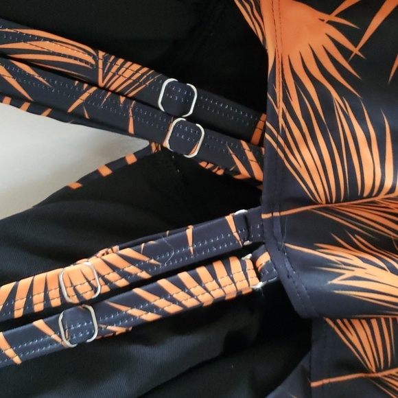 W You Di An Black with Orange Tropical Leaf Print Tummy Control Swimsuit SZ 4XL - Picture 6 of 10
